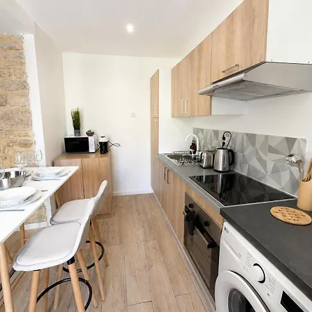 Апартаменты L'escale - T2 Cosy Climatise Avec Grande Terrasse Centre