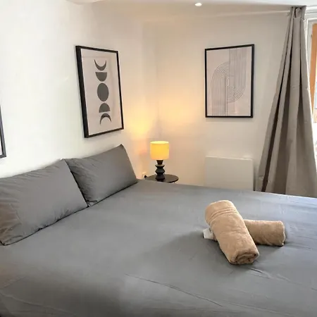 L'escale - T2 Cosy Climatise Avec Grande Terrasse Centre Апартаменты *
