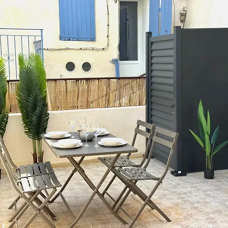 L'escale - T2 Cosy Climatisé Avec Grande Terrasse Centre *