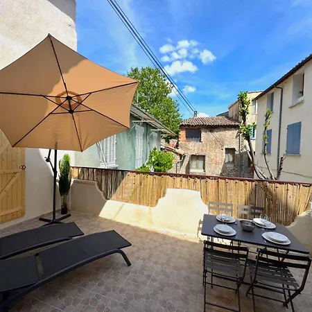 L'escale - T2 Cosy Climatisé Avec Grande Terrasse Centre Appartamento Manosque
